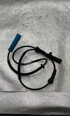 BMW 5 E39 ABS brake wheel speed sensor 20924128