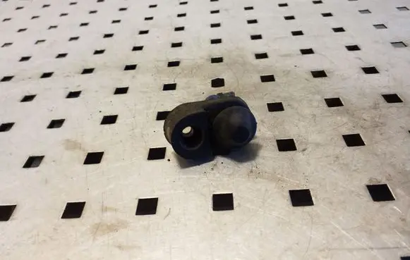 Opel Frontera B Rear door sensor 