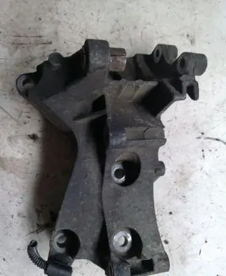 Renault Megane II Generator/alternator bracket 8200393718