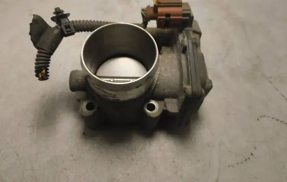 Ford Ecosport Throttle valve 50989002
