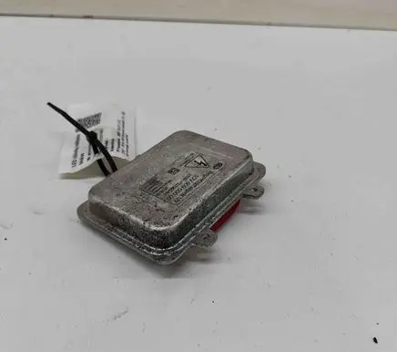 BMW X6 E71 LED ballast control module 7248050