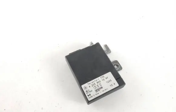 Mercedes-Benz E W211 Auxiliary heating control unit/module A2038201097 H020699
