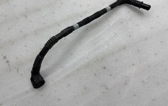 Fiat 500E Electric car engine cooling hoses/pipes C904