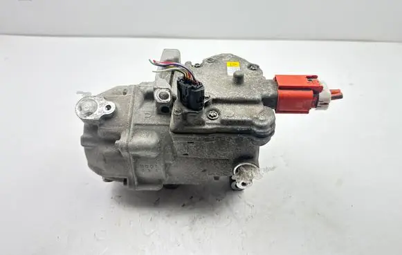 Toyota Auris E180 Air conditioning (A/C) compressor (pump) ES14C 0422001021