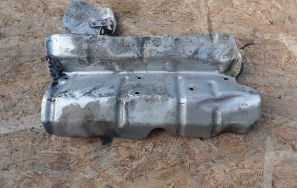 Mercedes-Benz A W168 Heat shield in engine bay A6680161724