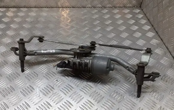 Peugeot 207 Front wiper linkage and motor 3397020769