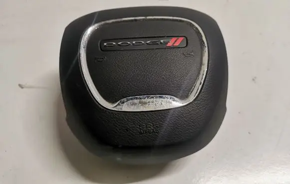Dodge Durango Steering wheel airbag P5ZD021X9AC