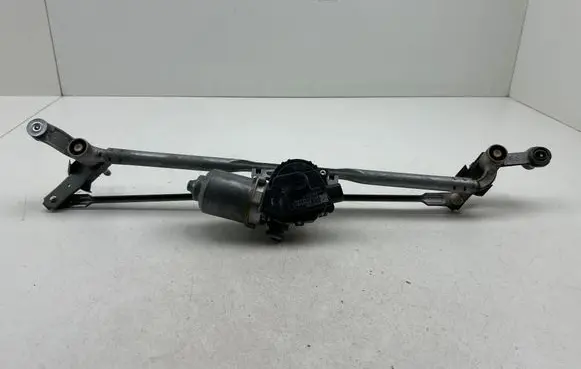Front wiper linkage and motor