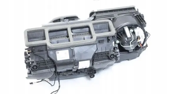 BMW i8 Interior heater climate box assembly 9290519