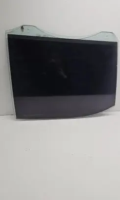 KIA Sorento Rear door window glass