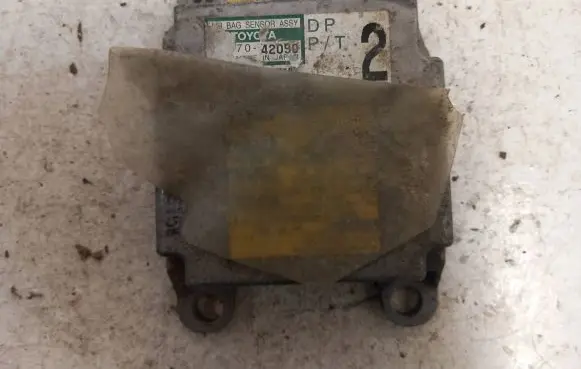 Toyota RAV 4 (XA20) Airbag control unit/module