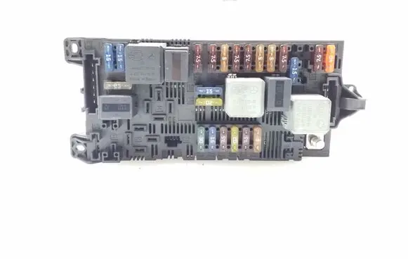 Mercedes-Benz E W211 Fuse module 2115453901