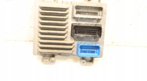 Opel Astra J Engine control unit/module ECU 12675408