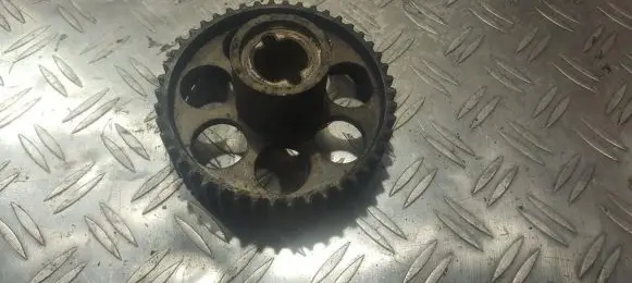 Opel Vectra B Camshaft pulley/ VANOS 90502674 NENUSTTAYTA
