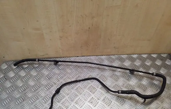 Volkswagen Touareg II Engine coolant pipe/hose