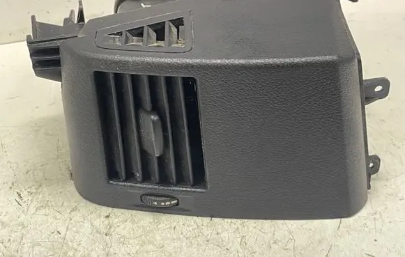 Mercedes-Benz Sprinter W906 Dashboard side air vent grill/cover trim A9068300554