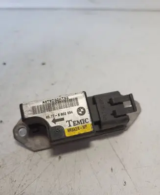 BMW 5 E39 Airbag deployment crash/impact sensor 6902054