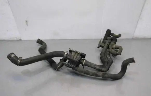 Citroen C4 I Thermostat housing 