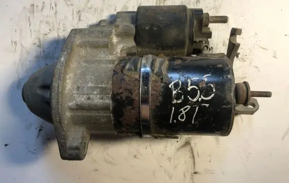 Volkswagen PASSAT B5.5 Starter motor 06B911023
