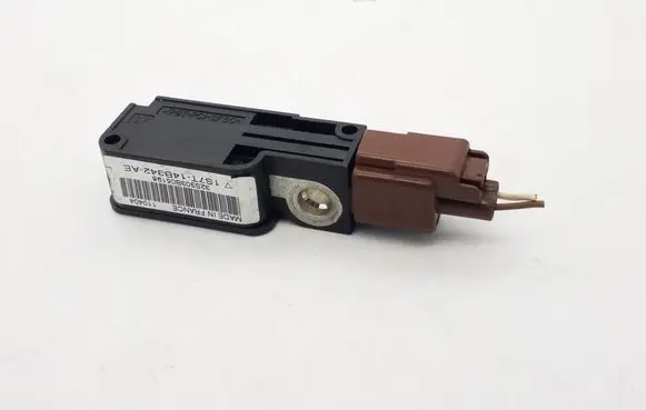Ford Mondeo Mk III Airbag deployment crash/impact sensor 1S7T14B342AE