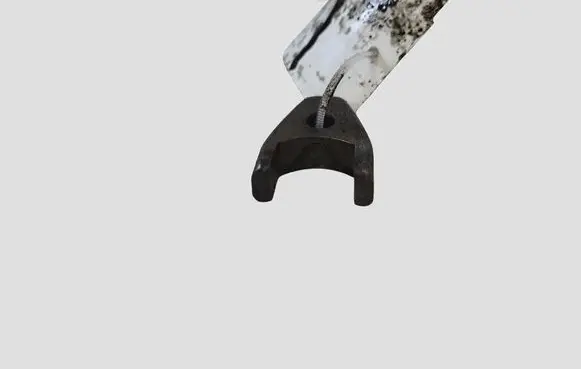 KIA Sorento Fuel Injector clamp holder