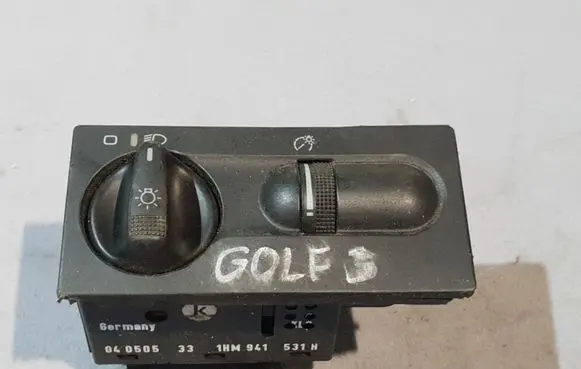 Volkswagen Golf III Light switch 040505 1HM941
