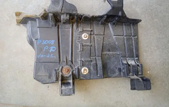 Peugeot 3008 I Engine splash shield/under tray 9676377380 9676379280