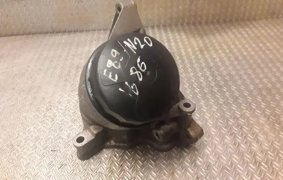 BMW Z4 E89 Oil filter cover 7516383
