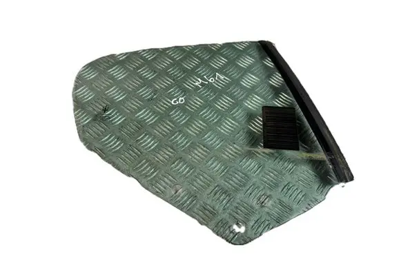 Maserati GranCabrio M145 Rear side window