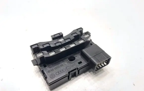 Audi A3 S3 8P Steering angle sensor 1K0959654