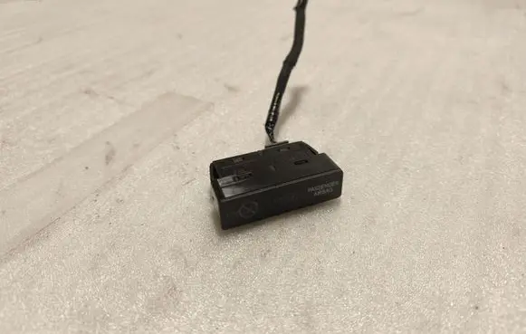 Honda Civic XI Passenger airbag on/off switch V220713B