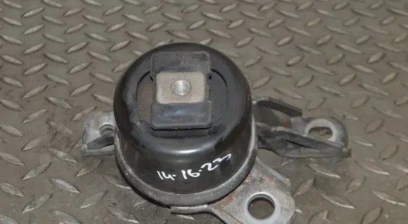 Land Rover Range Rover Evoque L538 Engine mount bracket BJ326F012AB