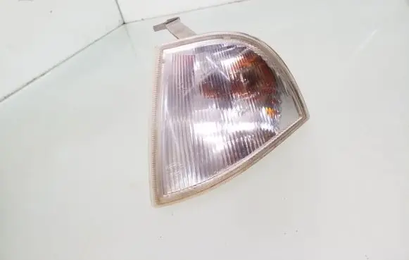 Skoda Octavia Mk1 (1U) Front indicator light 1U0953155