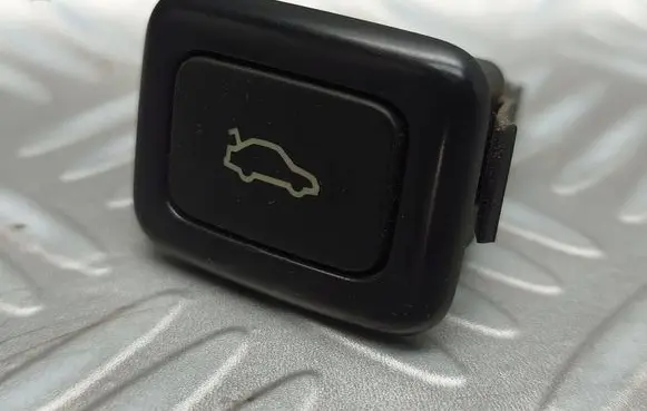 Opel Tigra B Tailgate opening switch 12787917