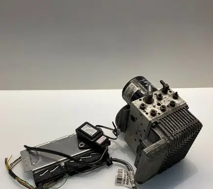 Mercedes-Benz E W211 ABS Pump A0054319712 0265250111 0054319712