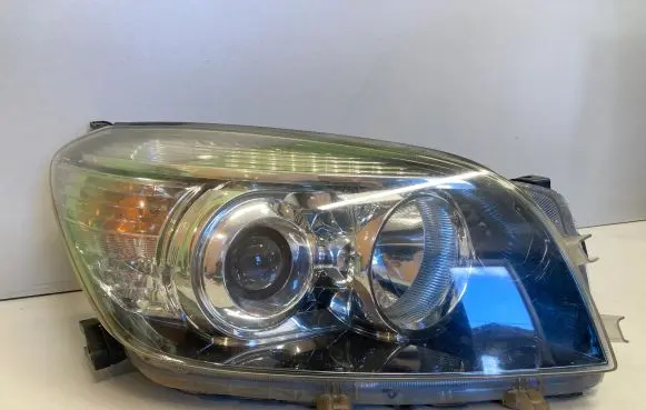 Toyota RAV 4 (XA30) Headlight/headlamp