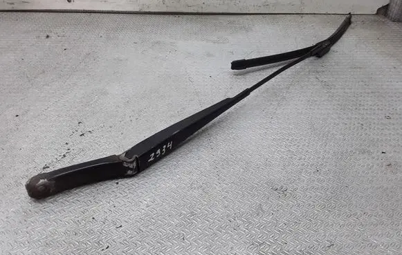 Volkswagen PASSAT B6 Windshield/front glass wiper blade 3C1955410B