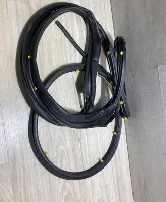 Nissan Juke II F16 Rubber seal rear door 828316PA0B
