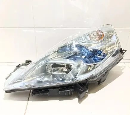 Nissan Leaf I (ZE0) Headlight/headlamp E1313057L A1K3100001