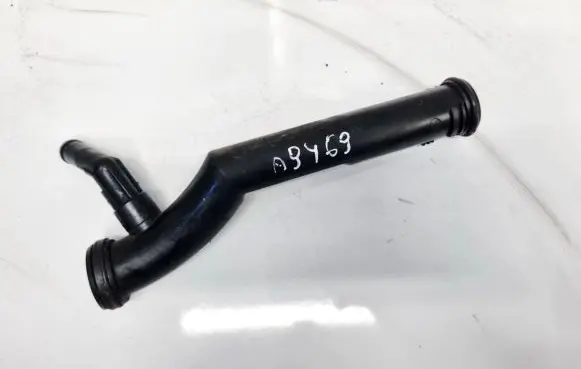 Skoda Roomster (5J) Engine coolant pipe/hose