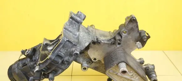 Opel Zafira C Oil filter mounting bracket 55486899 27SP2