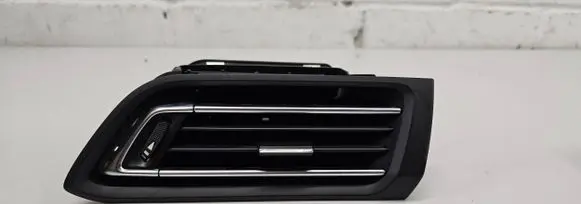 Peugeot 308 Dashboard side air vent grill/cover trim 96778766 1303823X