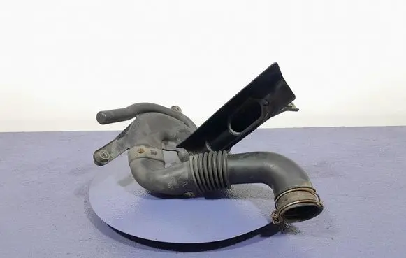 Toyota Prius (NHW20) Air intake hose/pipe GF49102670