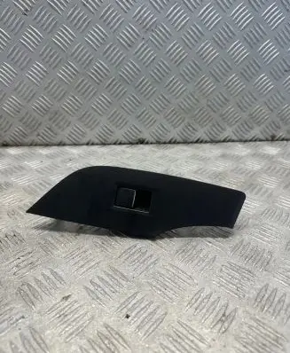 Toyota RAV 4 (XA50) Electric window control switch 7427242110
