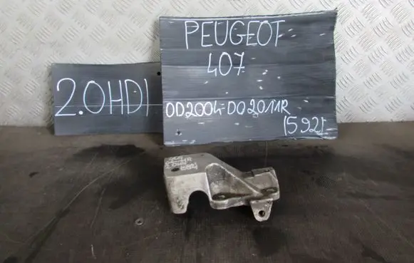 Peugeot 407 Gearbox mounting bracket 9659916080