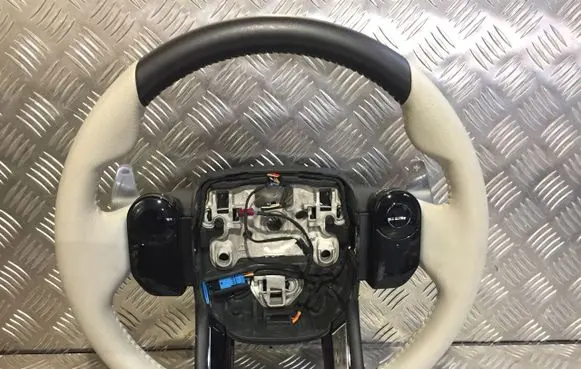 Land Rover Range Rover Sport L320 Steering wheel 