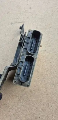 Opel Zafira A Fan control module 15408375 24462346
