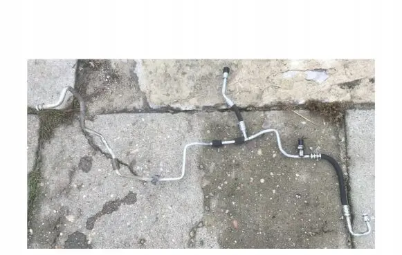 Mini Cooper Countryman R60 Air conditioning (A/C) pipe/hose 9806518