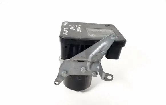 BMW 3 E90 E91 ABS Pump 6789301