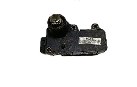 Volkswagen Golf V Carburettor/Mono Injection Pad 0132008600